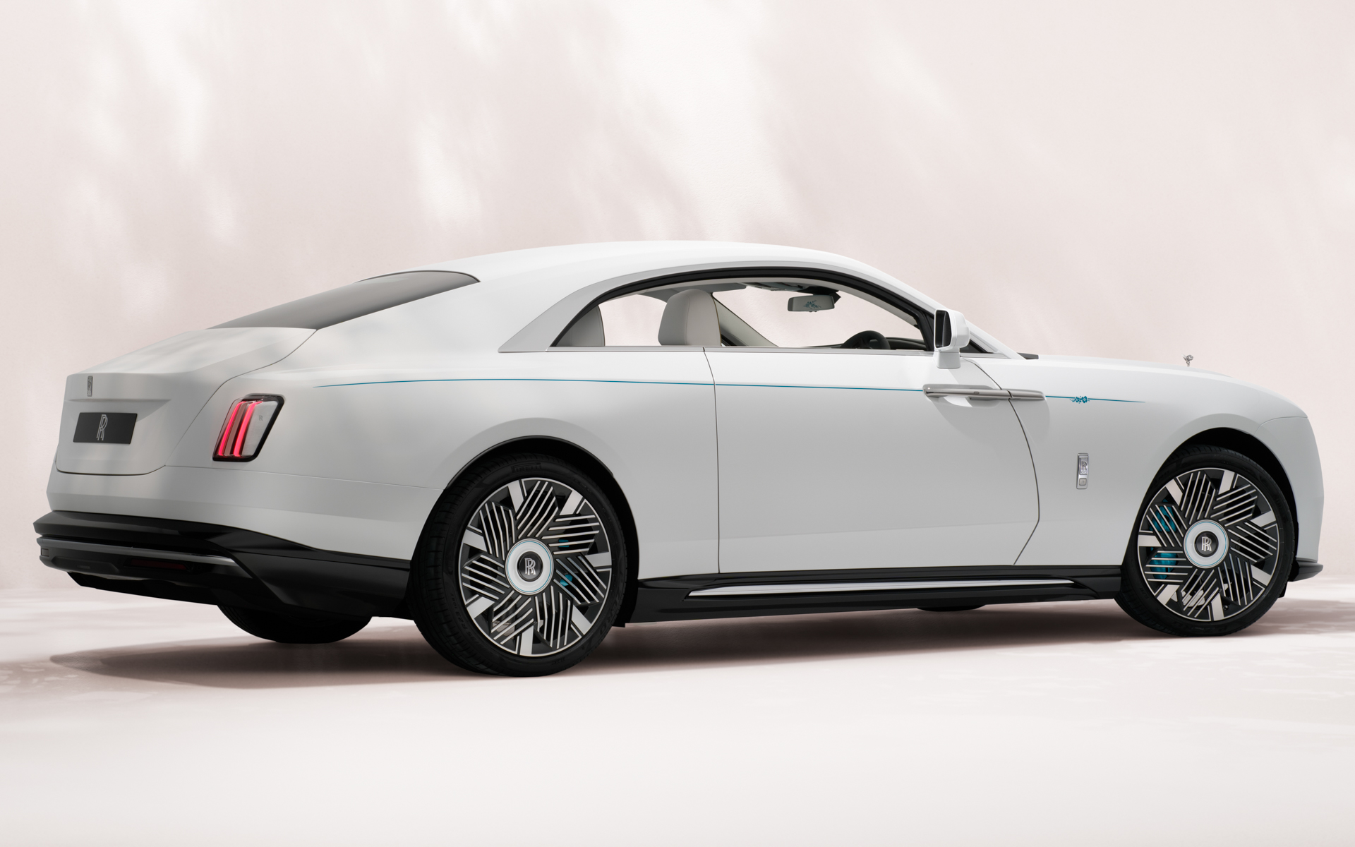 スペクター・インスパイアード by プリマヴェーラ「エヴァネッセント」