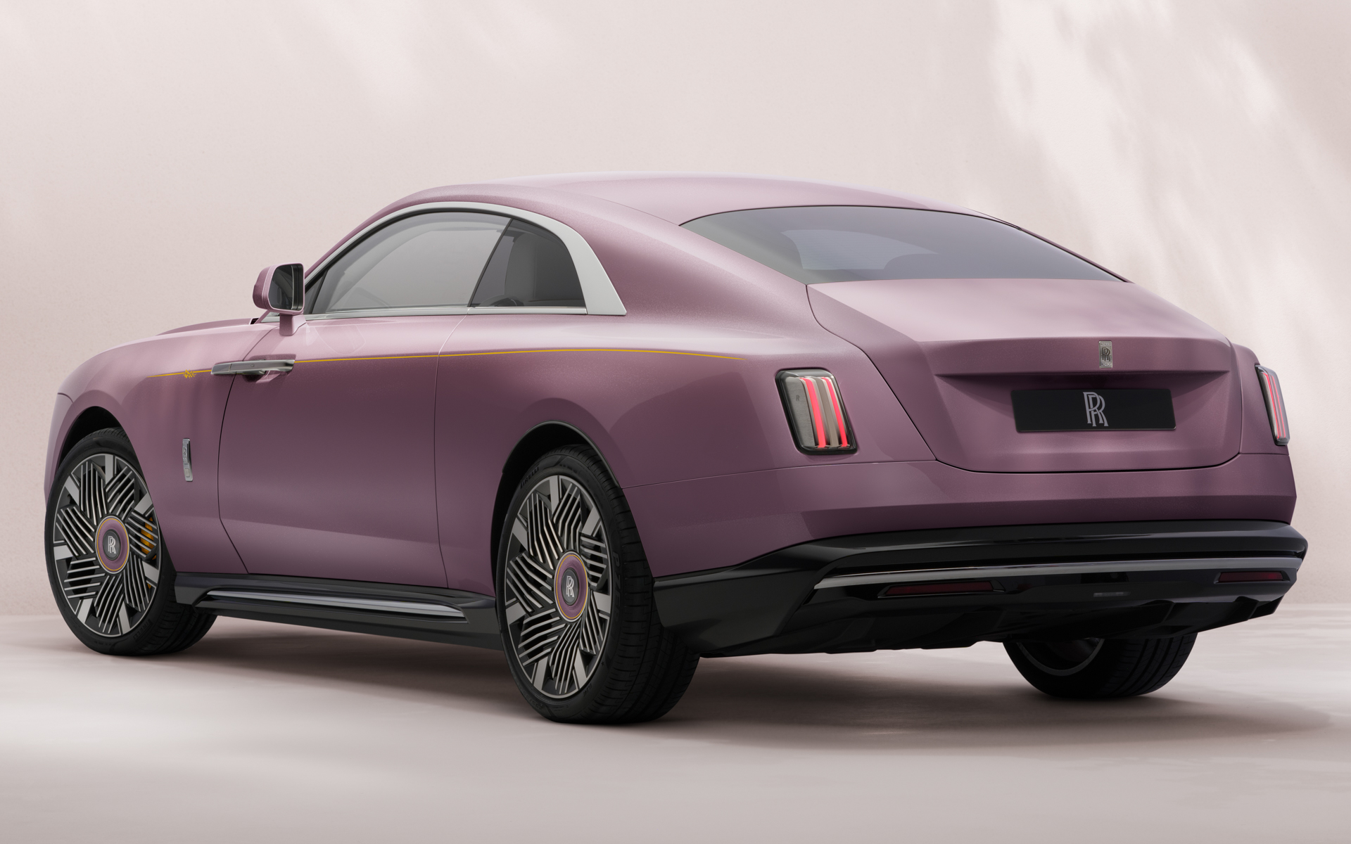 スペクター・インスパイアード by プリマヴェーラ「ブロッサム」