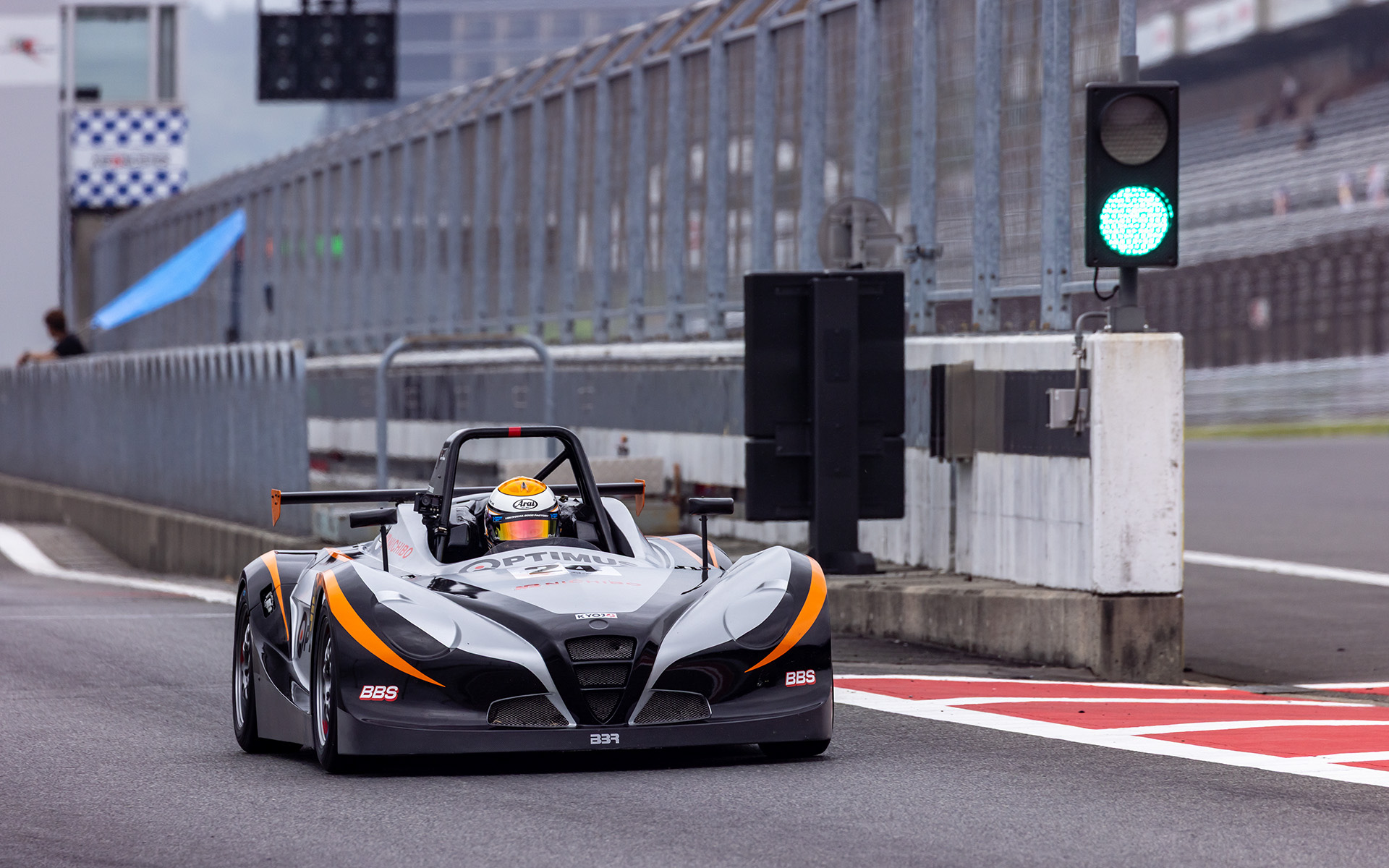 予選がスタート