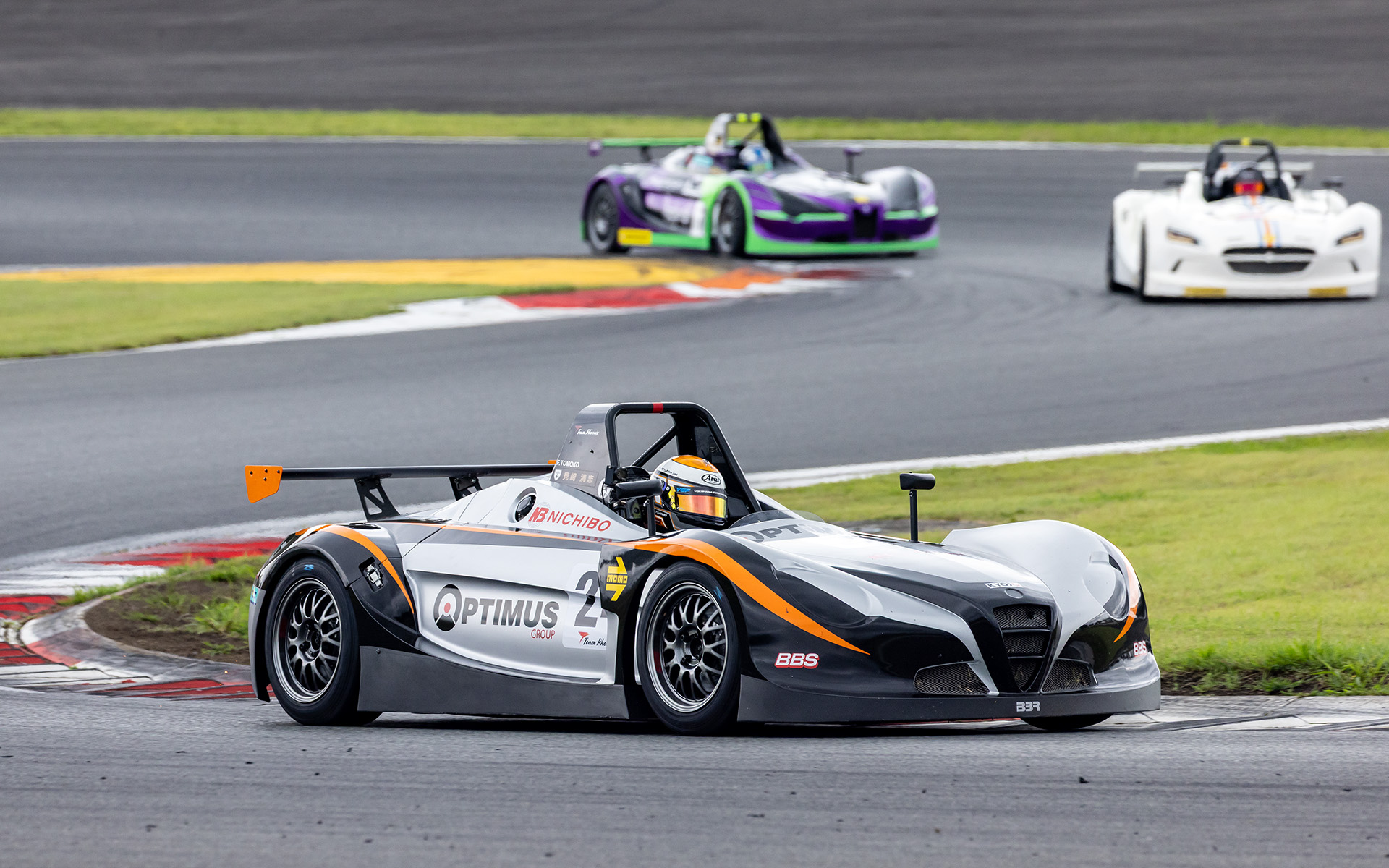 次戦は12月20日に富士スピードウェイで開催される2時間耐久レース「MEC120」にエントリー予定