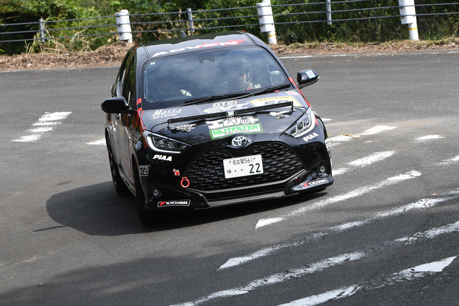 MUSCLE RALLYチームの「エムリットヤリス（5BA-MXPA10）」