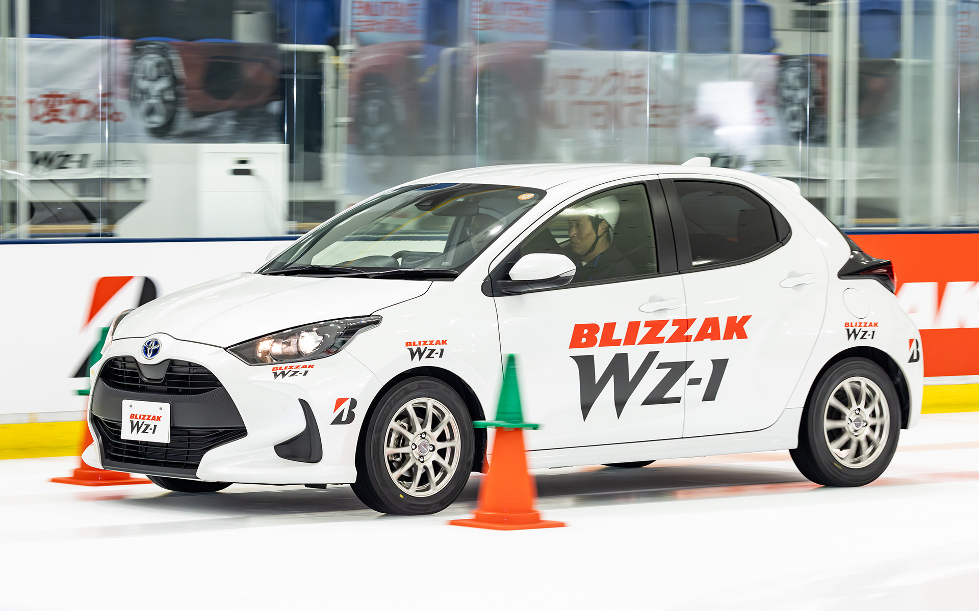 最も分かりやすかったのは滑り出す瞬間の動き方。“粘り”というキーワードを「WZ-1」に盛り込んだ理由がよく分かった