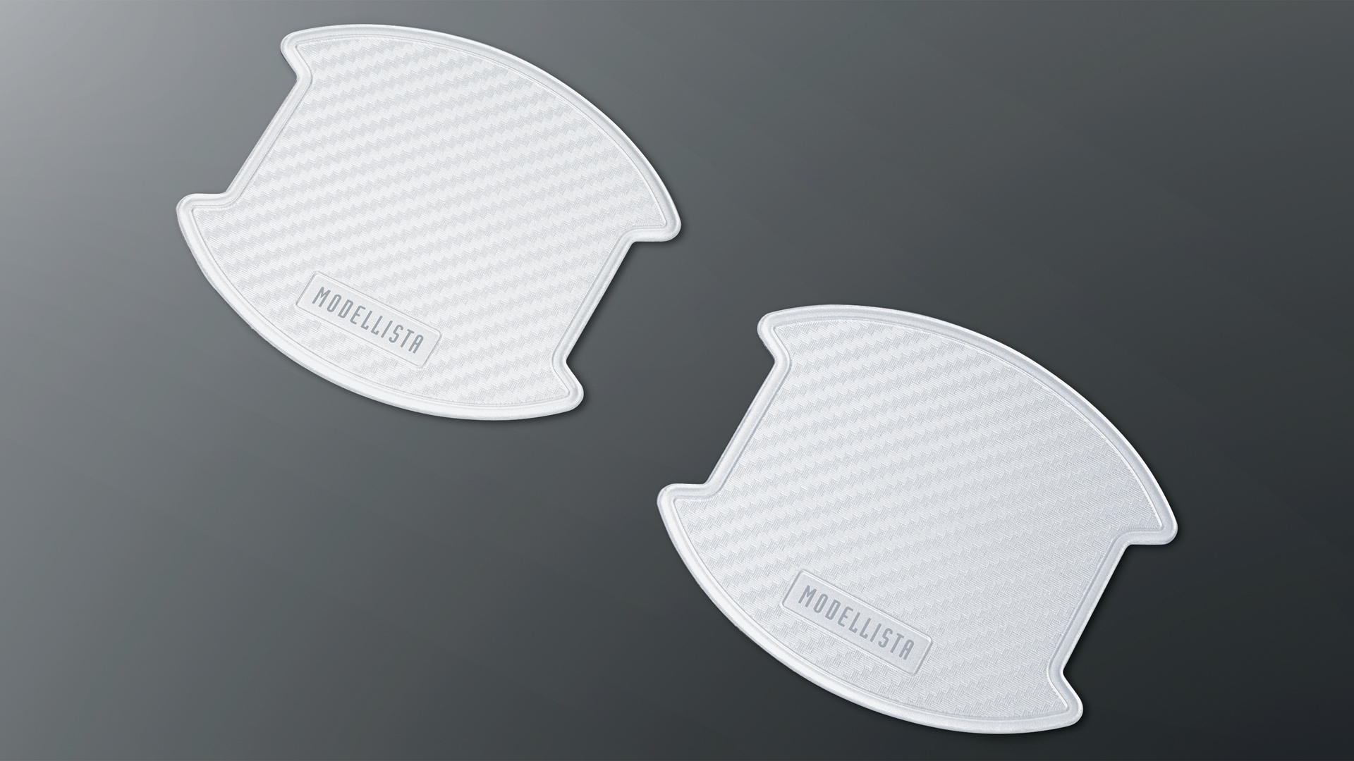 ドアハンドルプロテクター。価格は1台分6600円。1セット（2枚入り）3300円