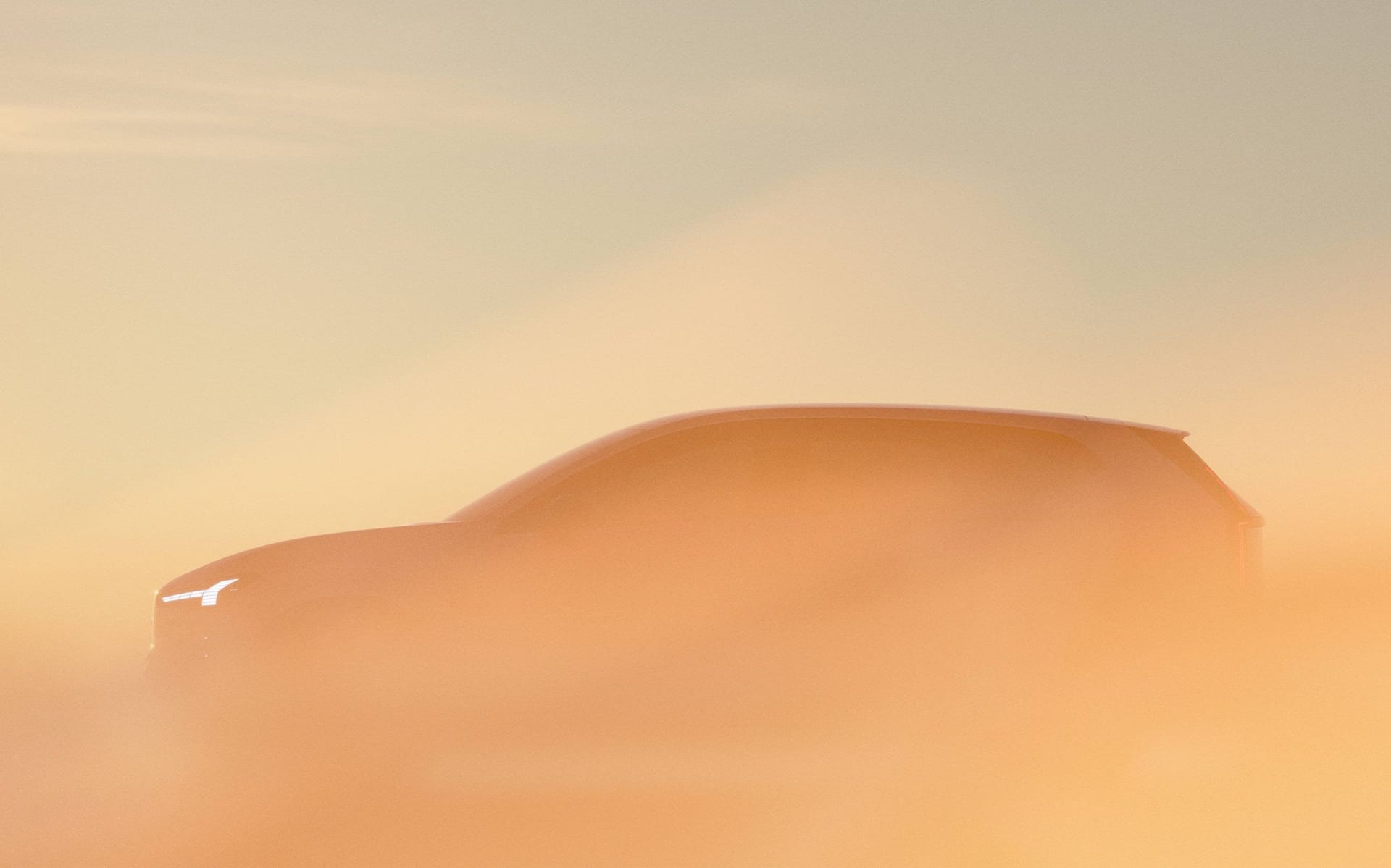 ボルボの新型BEV「EX60」のティザー画像が公開された