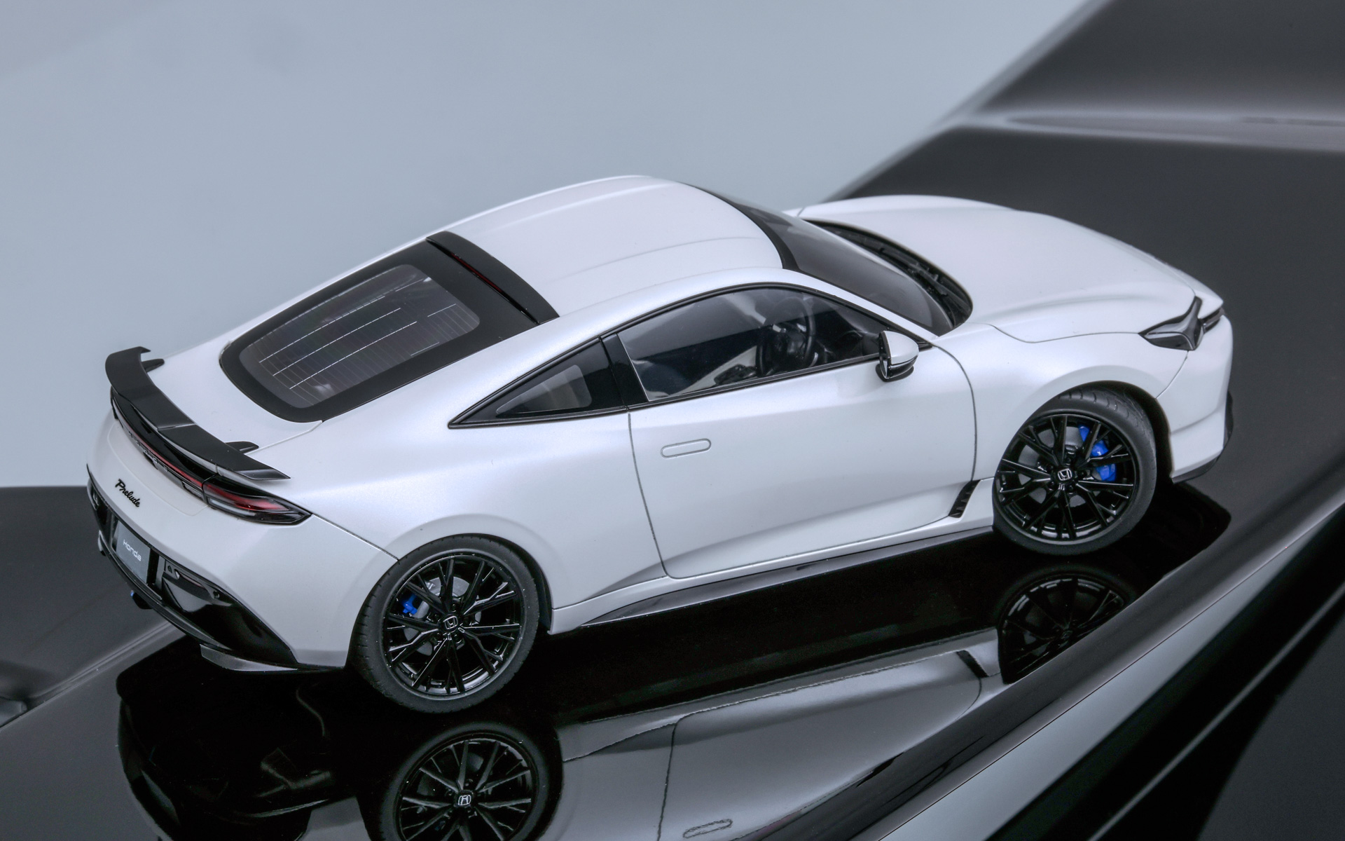 タミヤの1/24スポーツカーシリーズNo.373「1/24 Honda プレリュード（BF1）」