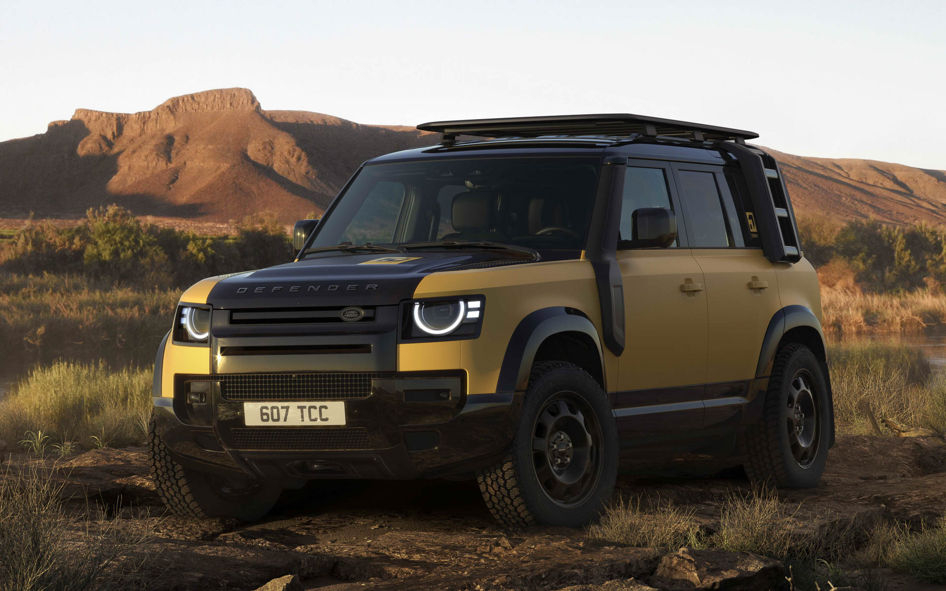 ディフェンダー トロフィーエディション CURATED FOR JAPAN