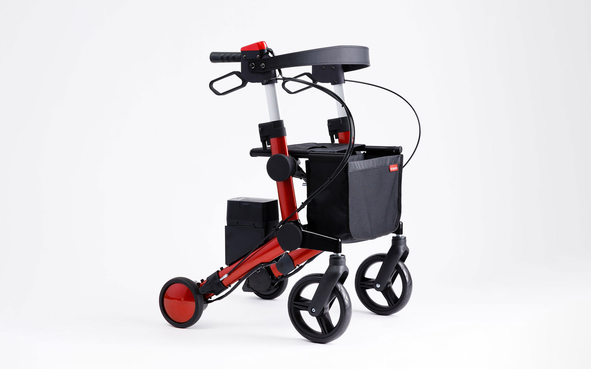 高齢者の歩行を支援するRT.ワークスの電動アシスト歩行器「ロボットアシストウォーカー RT.3」