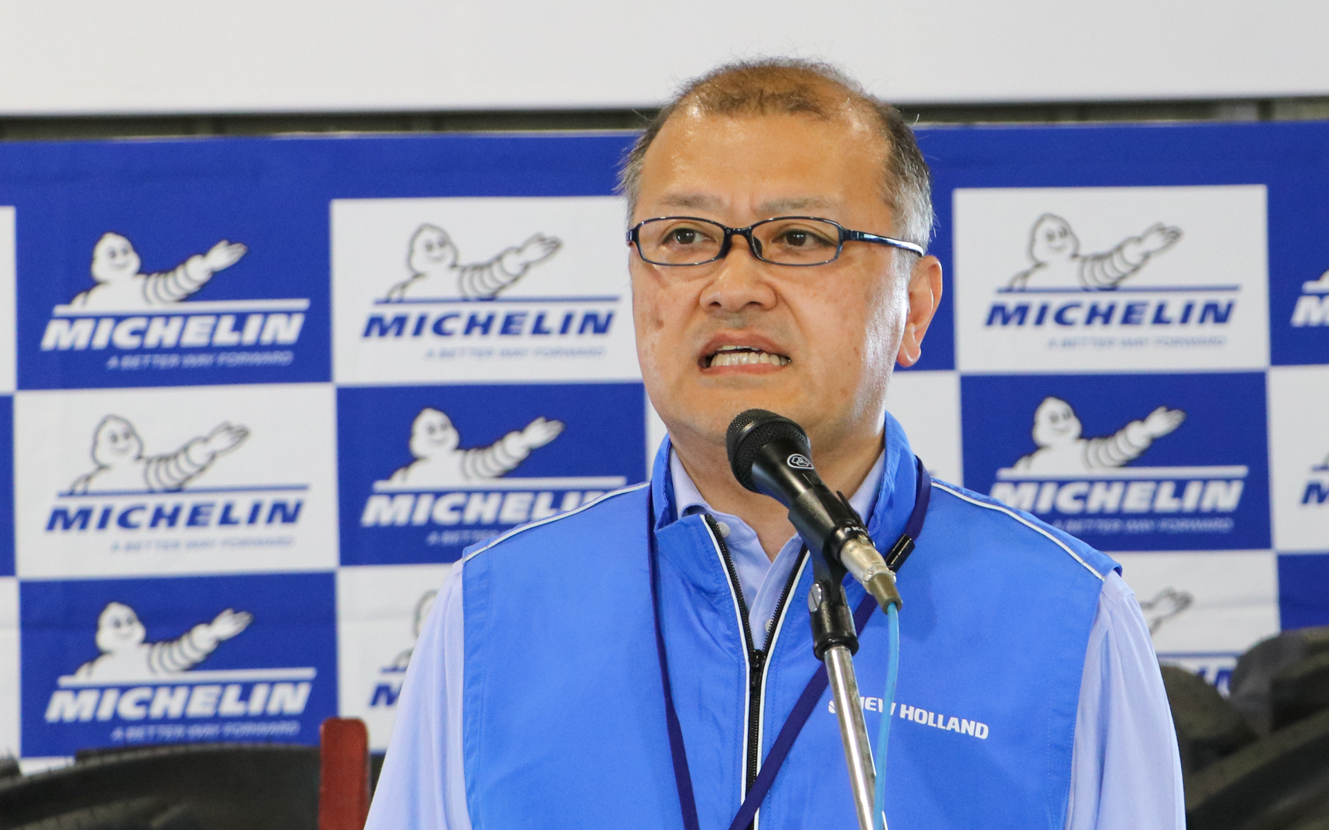 日本ニューホランド株式会社 CS営業推進本部 パーツサービス 営業推進部 部長 永井克規氏。自身もフランスにあるミシュラン本社のテスト圃場を訪問し、タイヤテストの様子を見学し、ミシュランの農業に対する思いに感銘したという