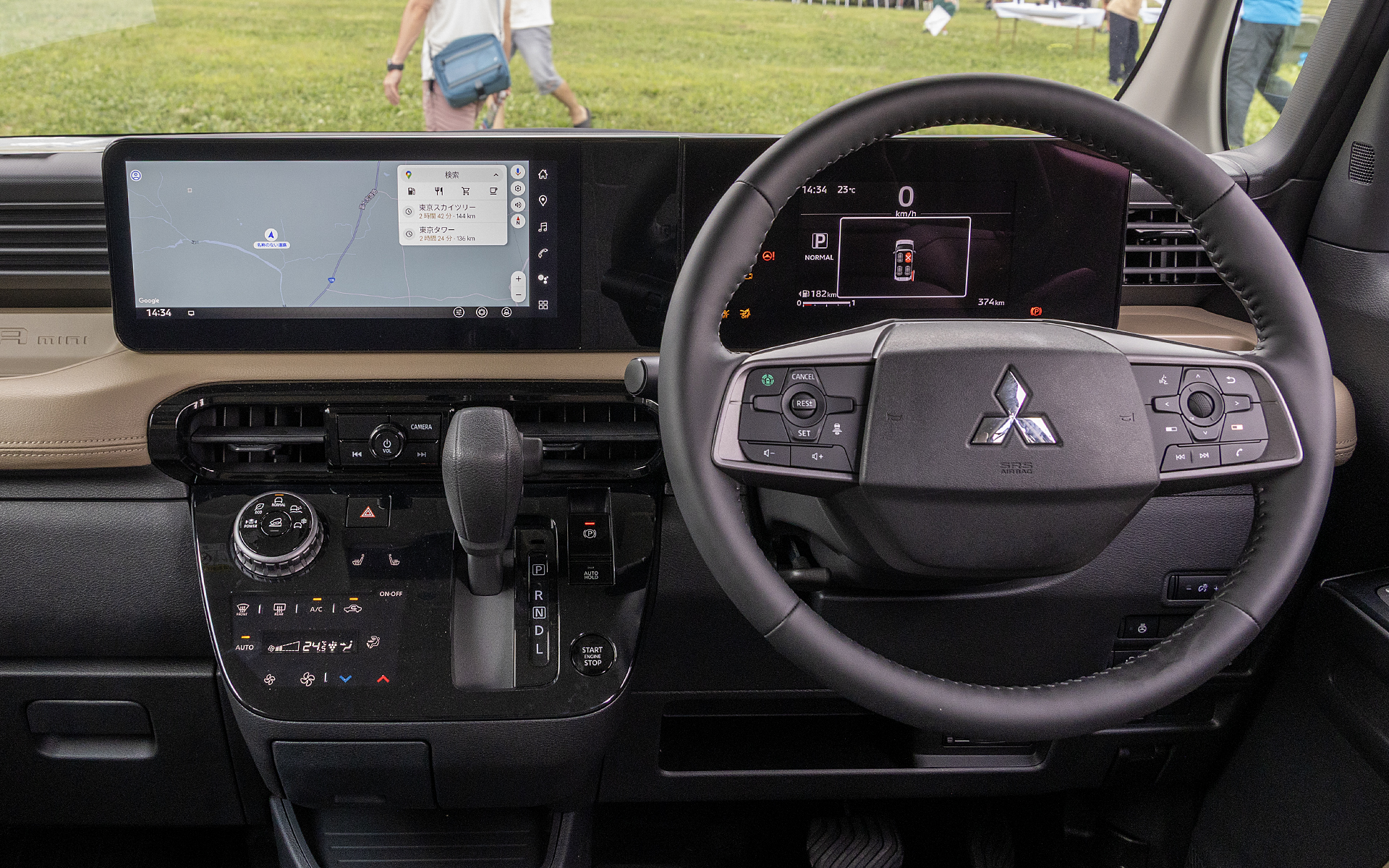 ナビゲーションは12.3インチナビゲーションディスプレイ+7インチ一体型ディスプレイ（Google搭載インフォテイメントシステム）が標準装備（T Premium DELIMARU PackageとG Premium DELIMARU Package）