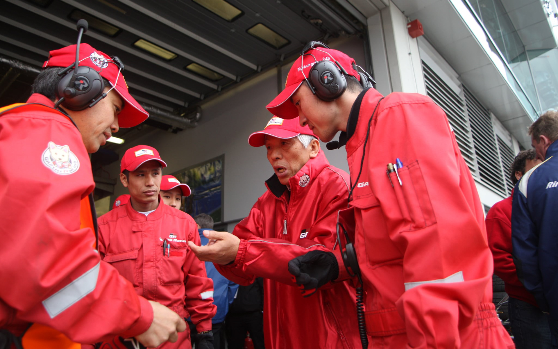 モリゾウのドライビング技術の師匠である成瀬弘氏