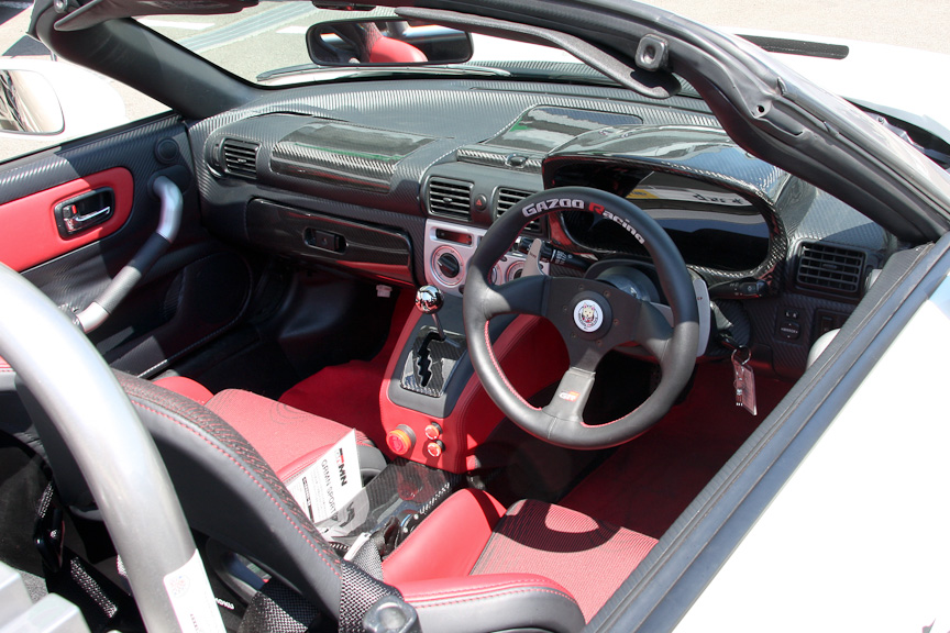 GRMN SPORTS HYBRIDのコクピット