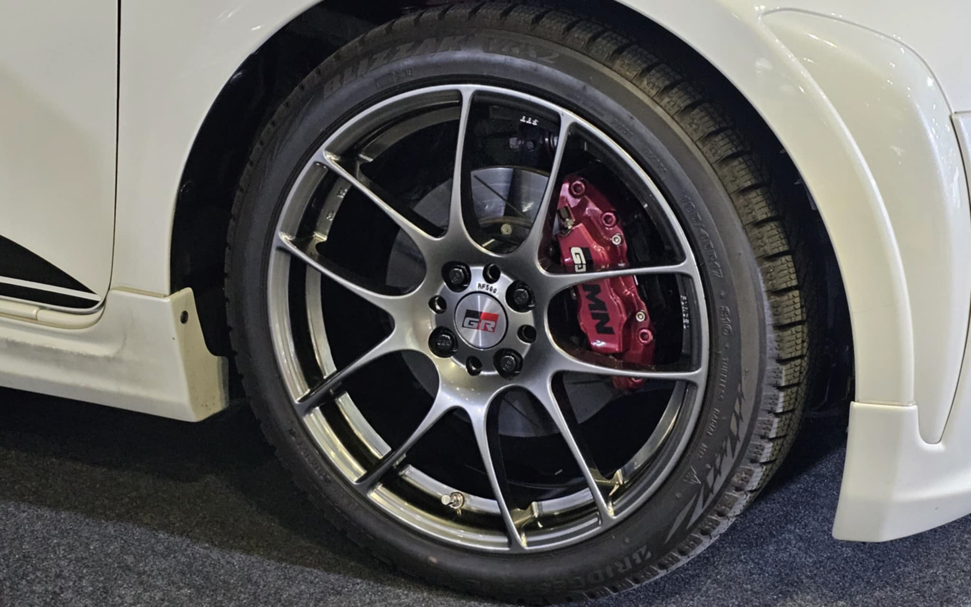 2009年に出た｢iQ “GAZOO Racing tuned by MN”」