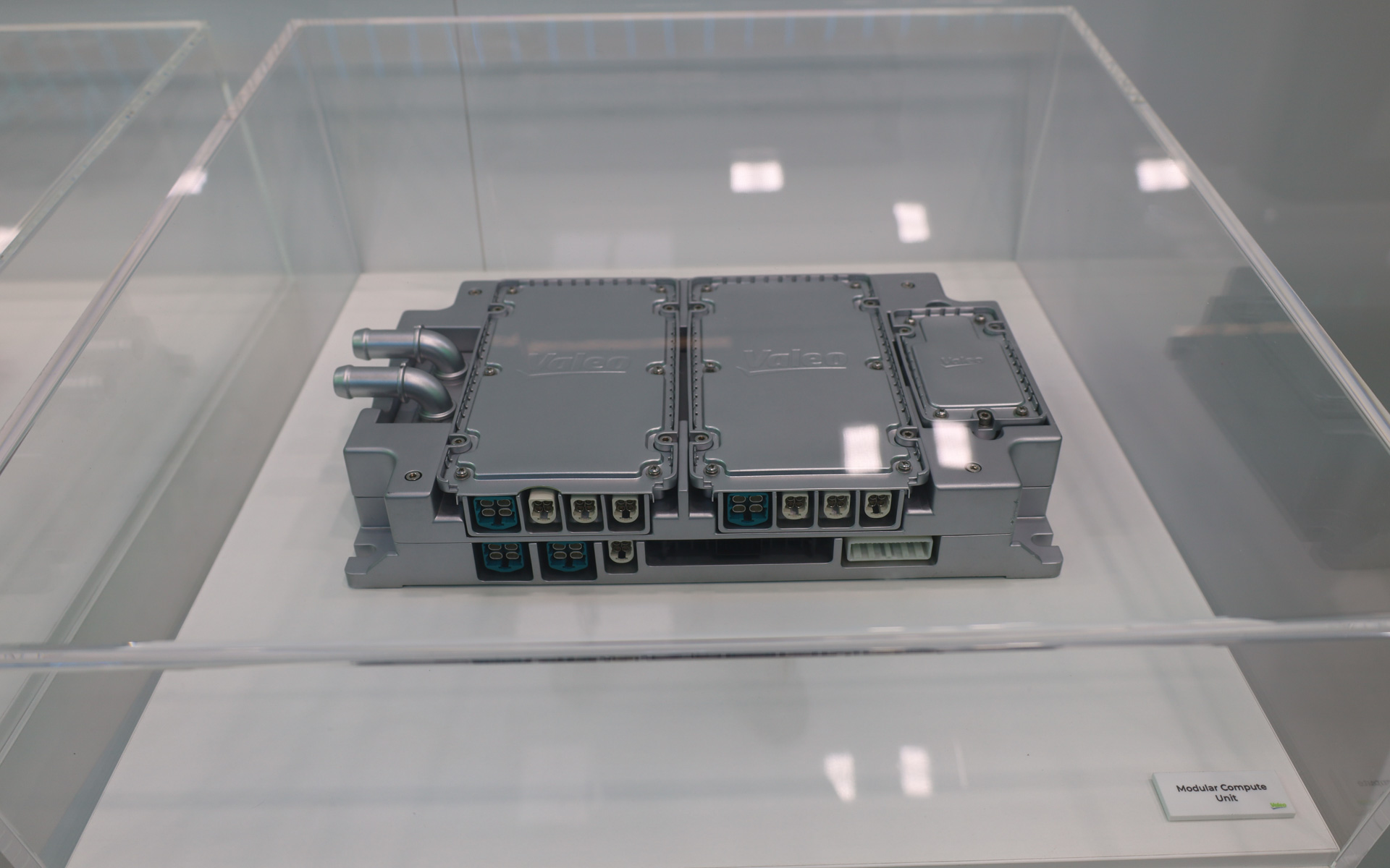 ヴァレオのADAS製品群