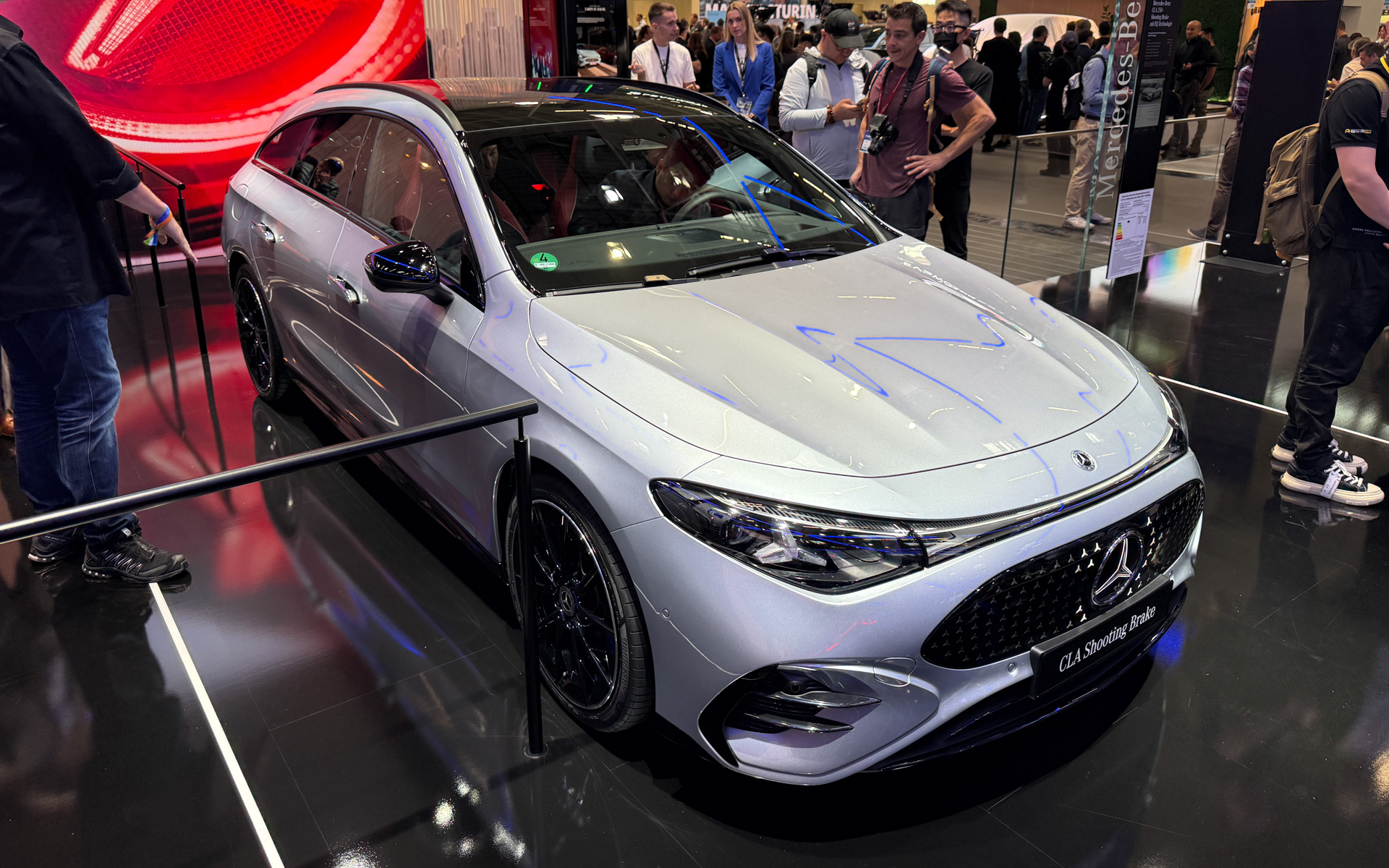 新型EV「CLAシューティングブレーク」