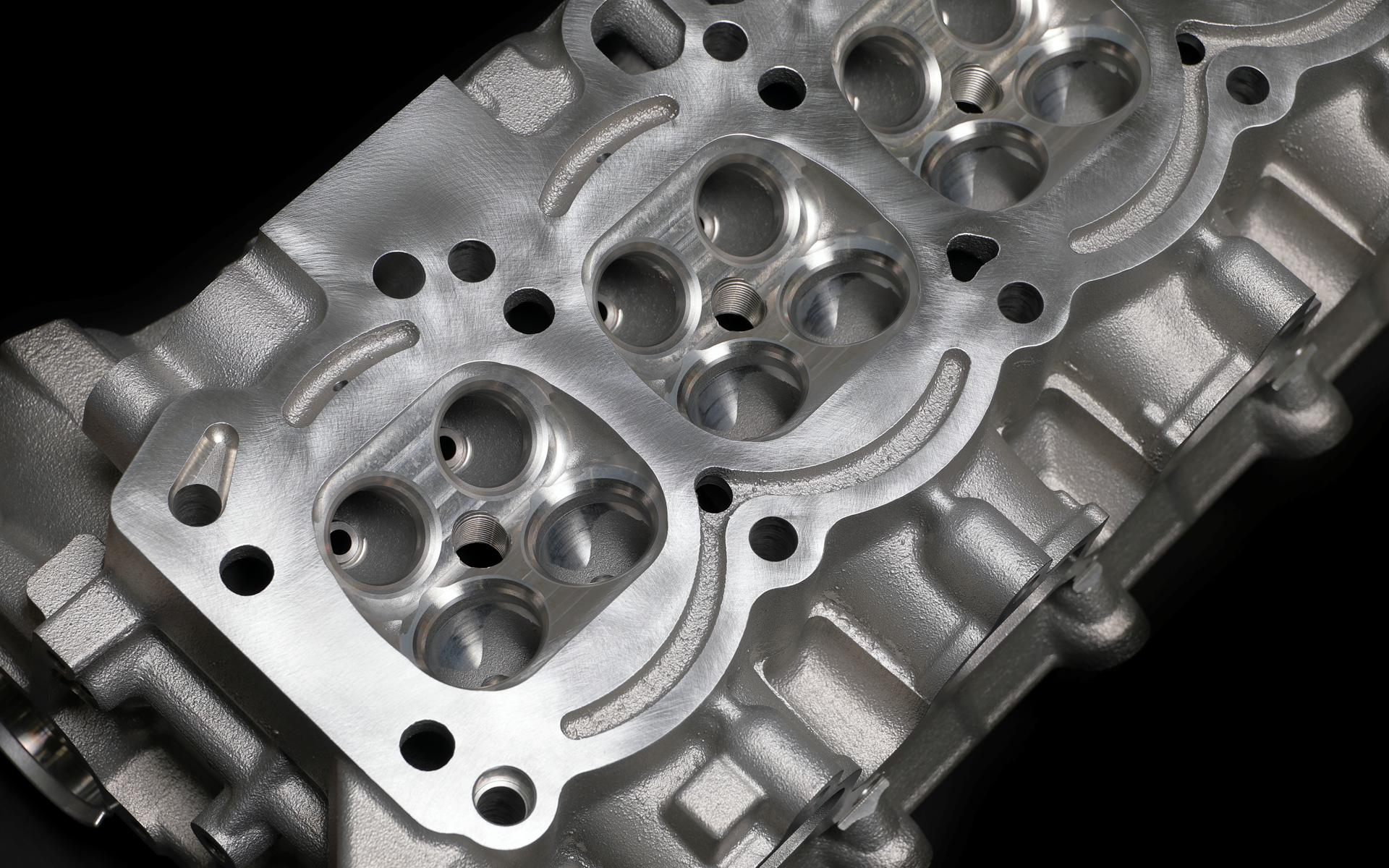 燃焼室（シリンダーヘッドSUB-ASSY）