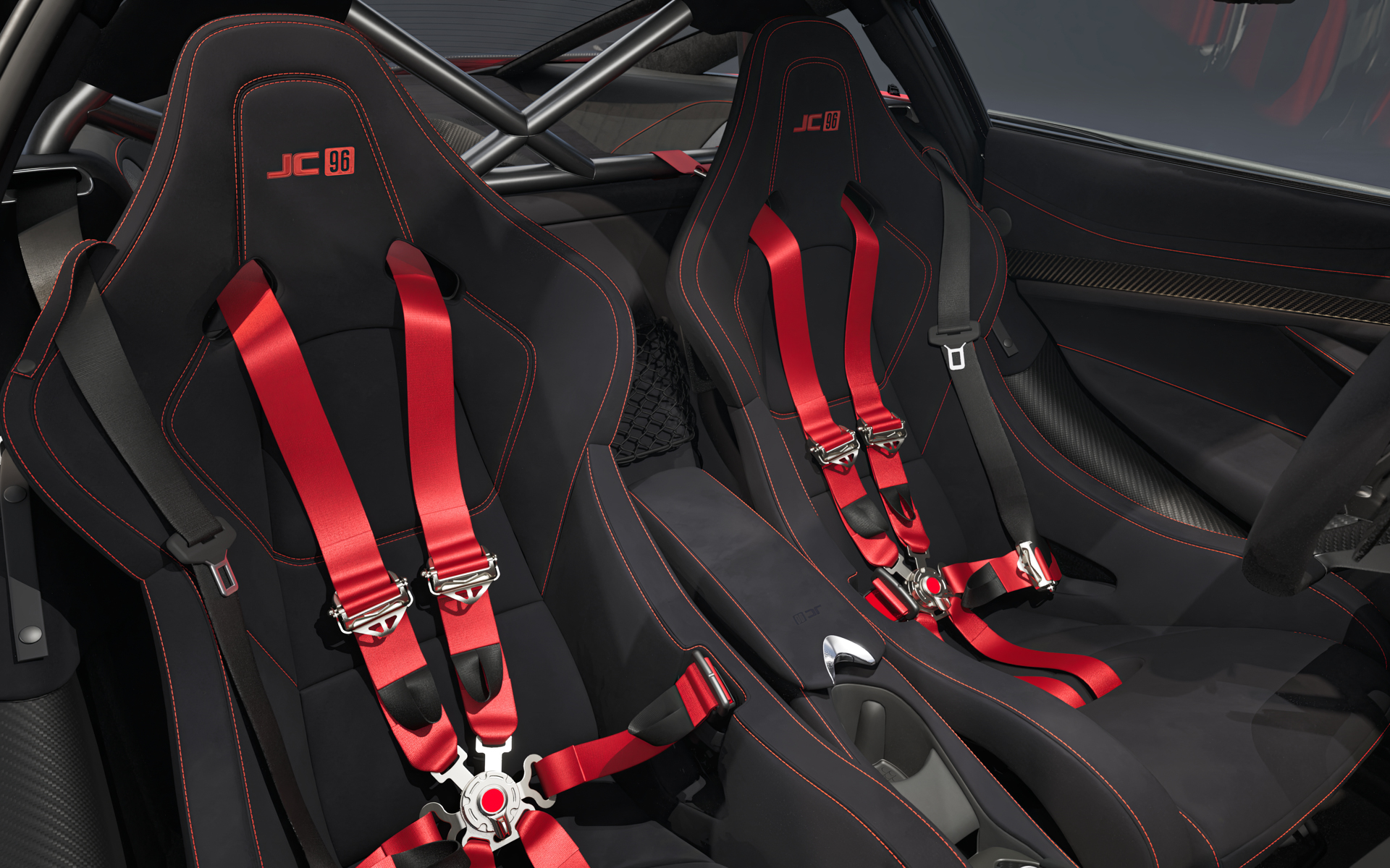 限定61台の日本限定スペシャルモデル「750S JC96」のインテリア