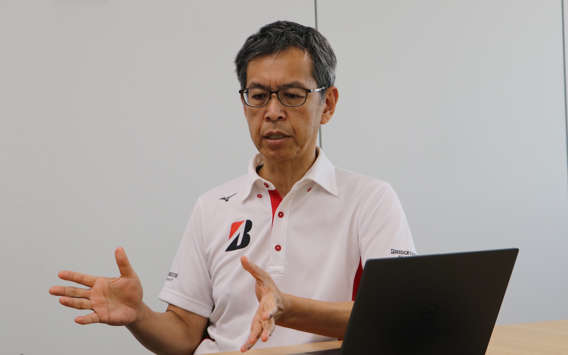 SUPER GTでは毎戦新しいスペックのタイヤを投入していると言う