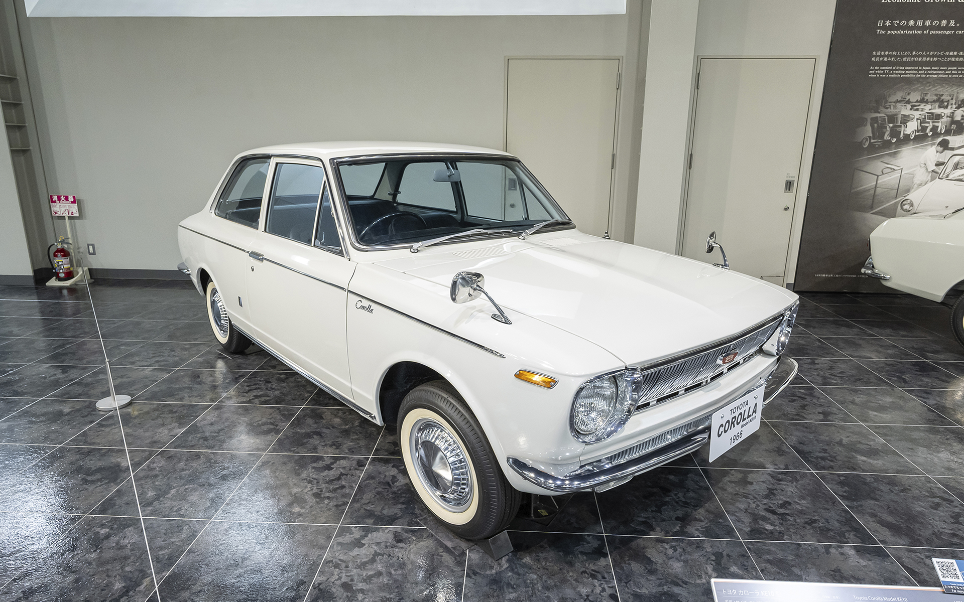 「トヨタ カローラ KE10型」（1966年/日本）