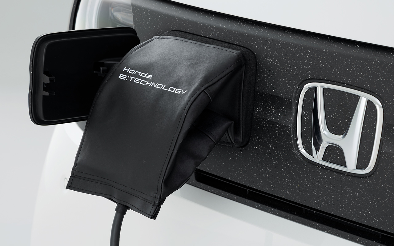 ポートリットカバー（収納袋付）/1万6500円