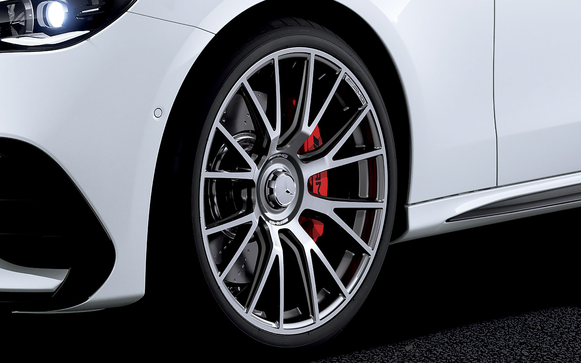 21インチAMGアルミホイール＜鍛造＞（外装色：MANUFAKTURオパリスホワイト（メタリック）選択時）