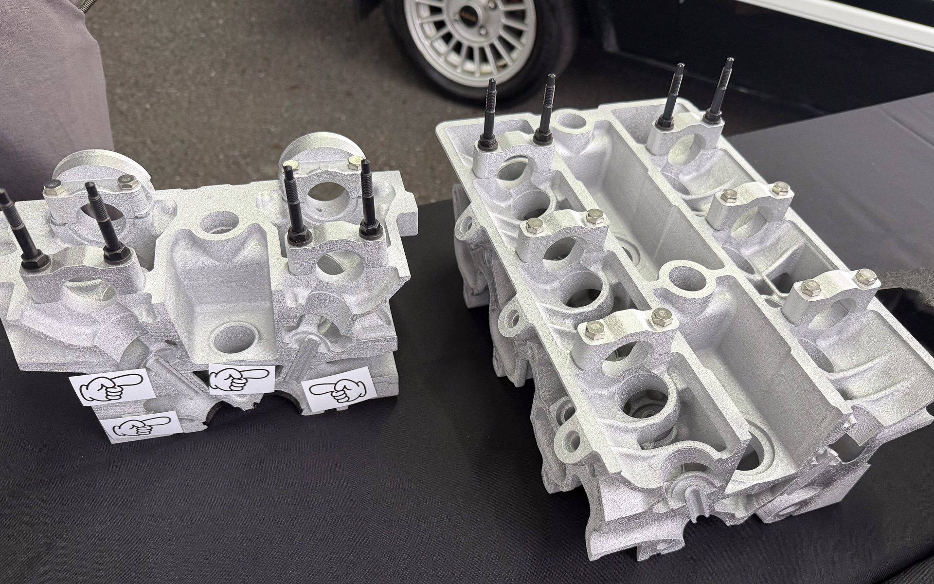 企画段階の検討部品。3Dプリンタで出力してあり、この部品をもとにユーザーの意見をくみ上げていった