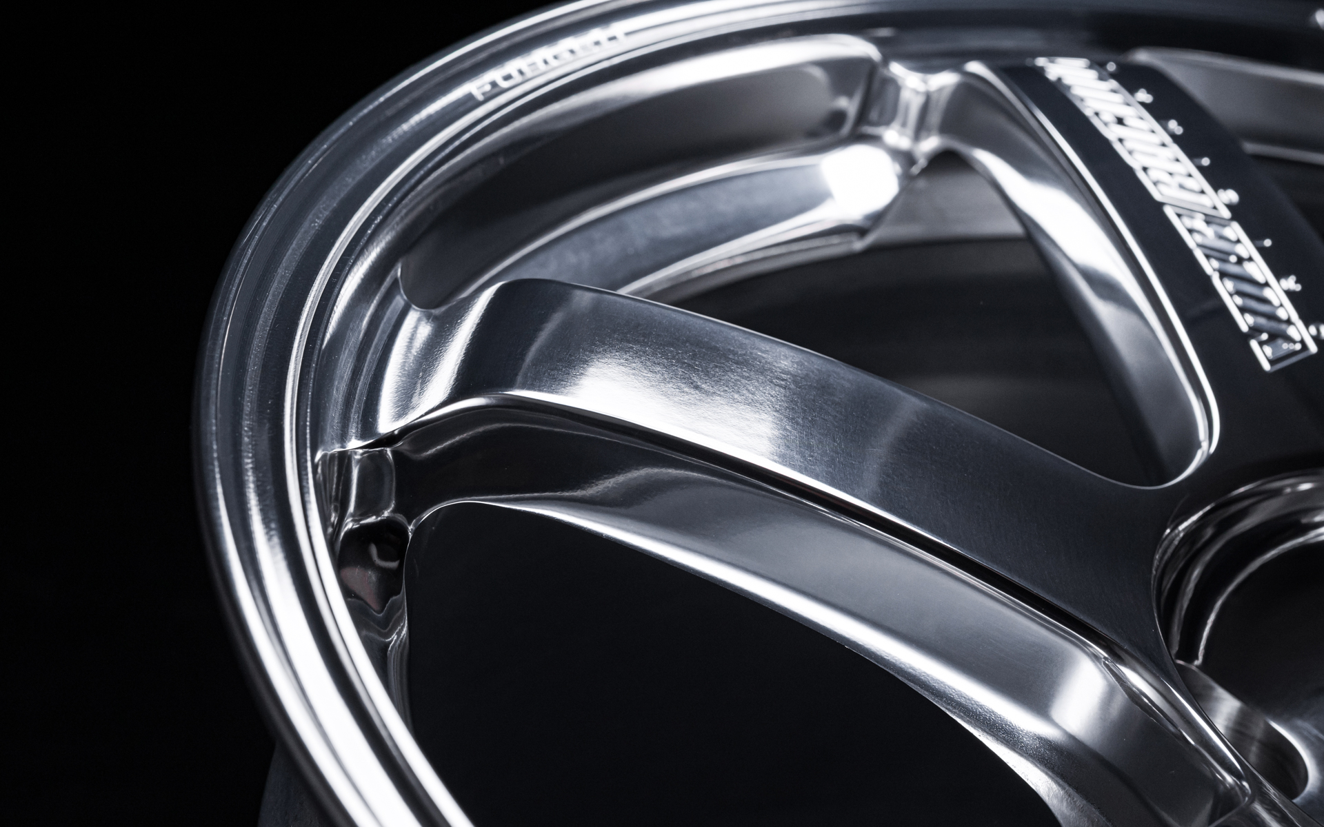 A.S.T. クリスタルバフ仕上げ