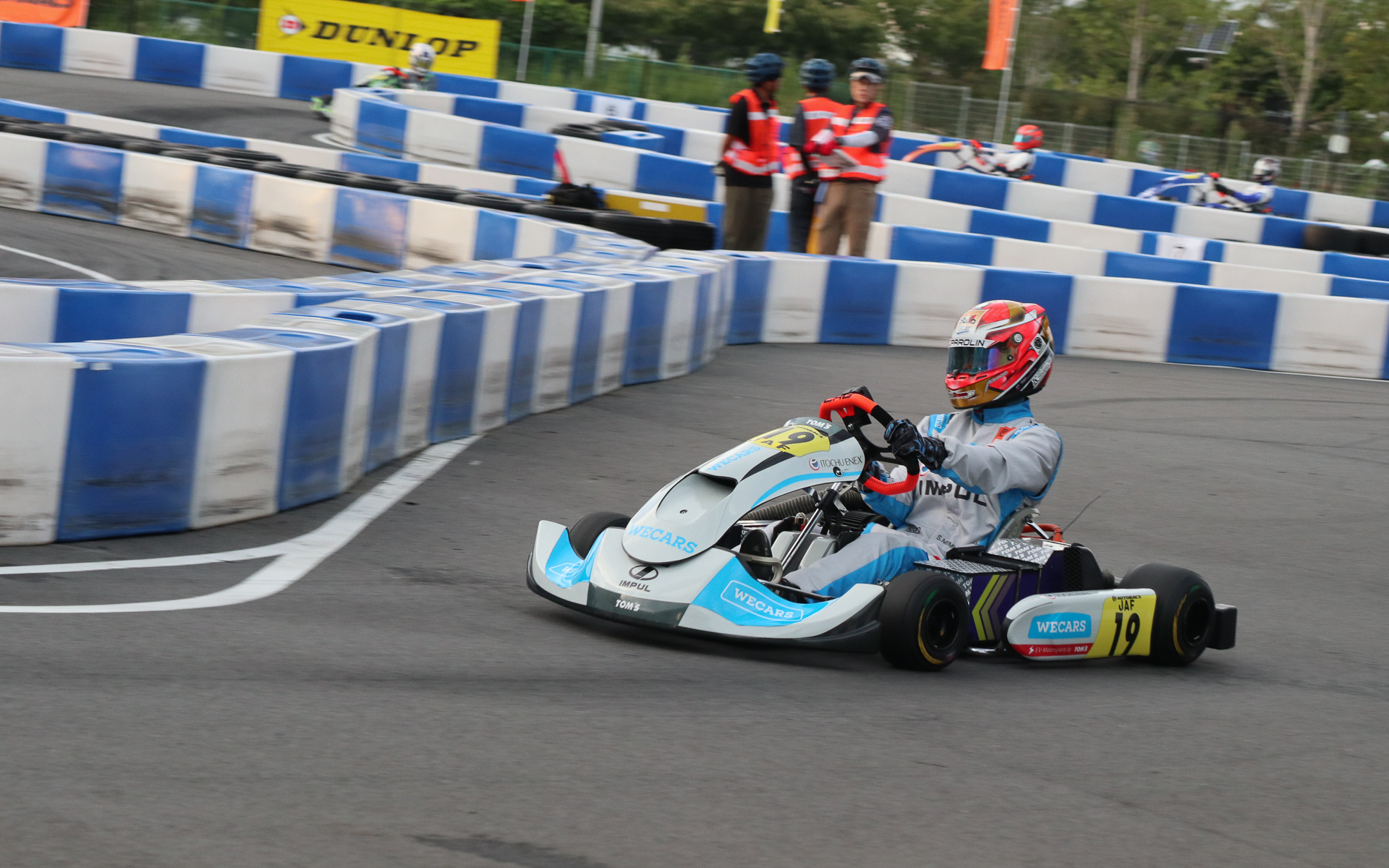 優勝した三村選手の走行シーン