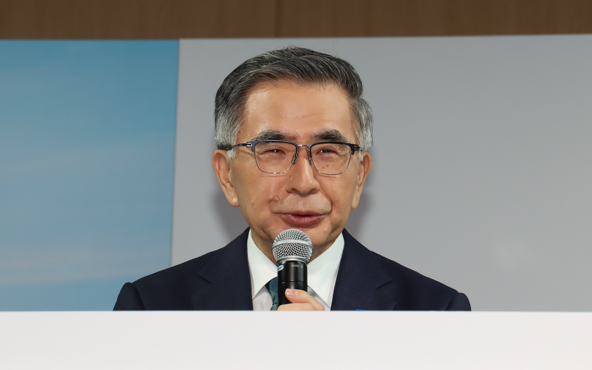 鈴木社長は玉越氏が口にした『秘めた思い』という言葉を使って会場を盛り上げた