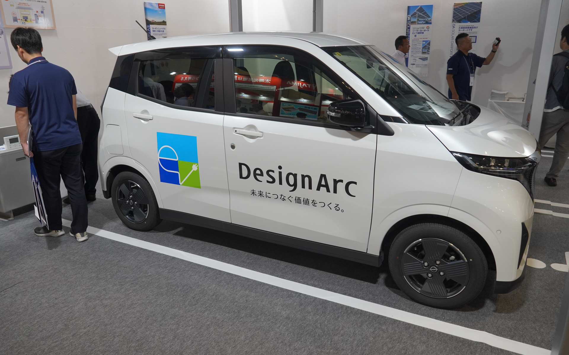 展示車は日産 サクラ