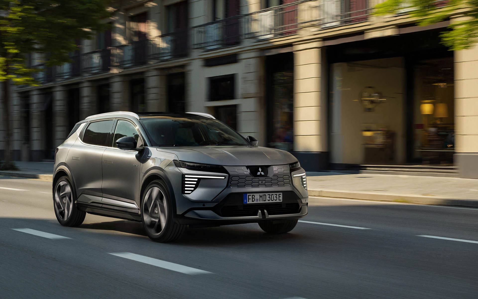 新型エクリプス クロス