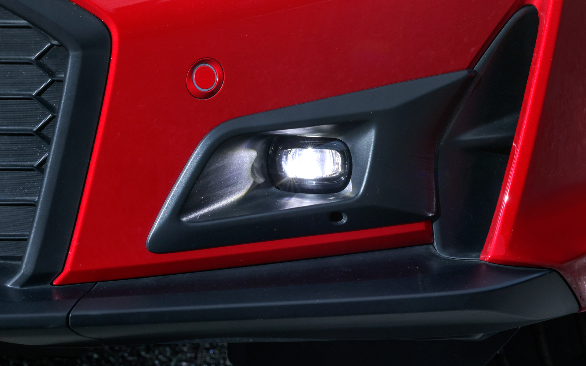 ホワイトフォグ点灯イメージ