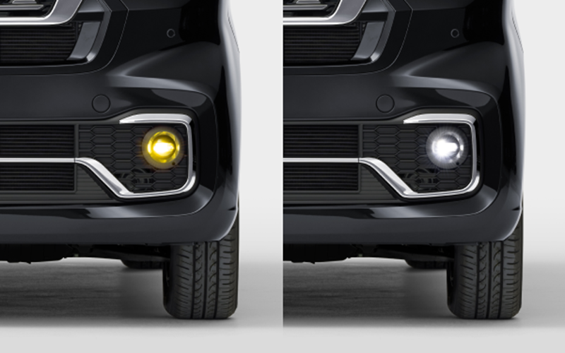 ホンダアクセスが1つのバルブで白色と黄色を切り替えられる「LEDフォグライトバイカラー」を発売した
