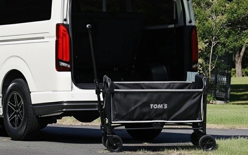 クルマに1台積んでおけば便利だ