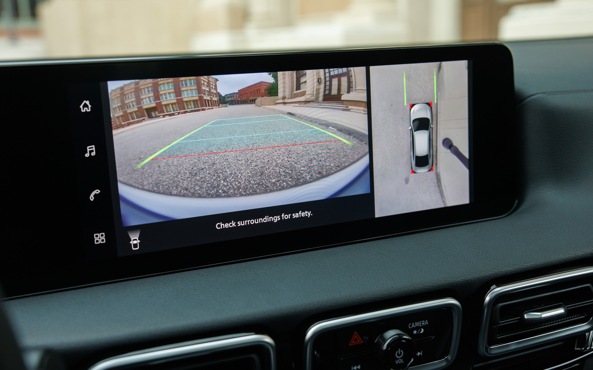 新型「セントラ」のインテリア