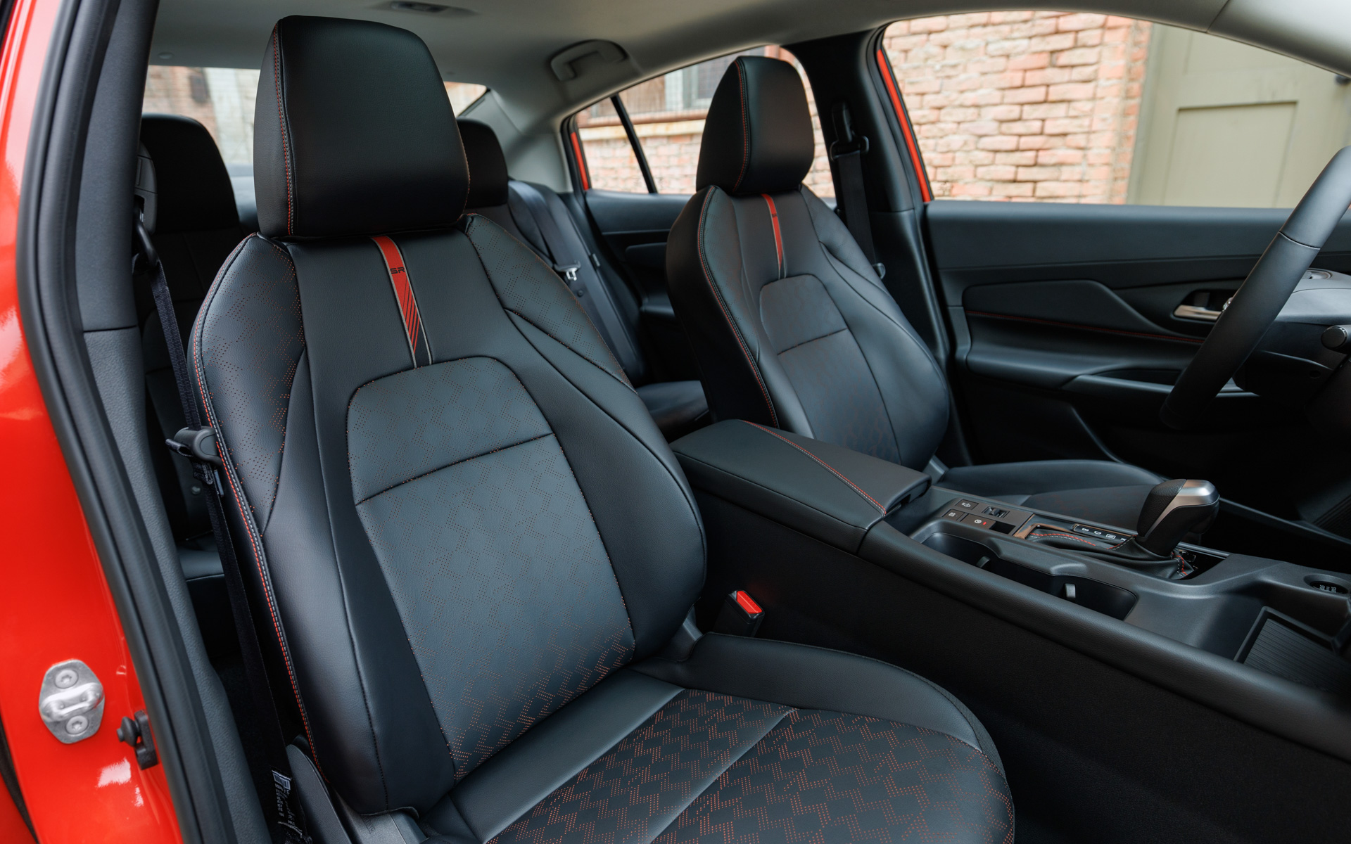 新型「セントラ」のインテリア