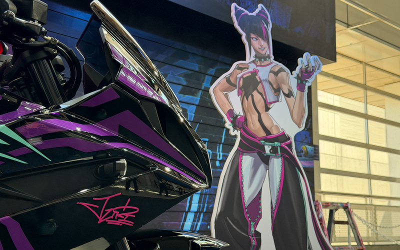 スズキ、「ストリートファイター6」とのコラボバイク「GSX-8R Tuned by