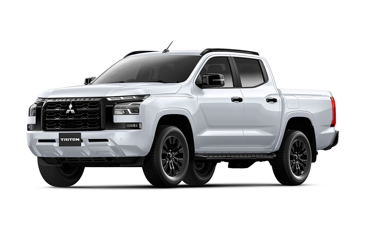 トライトン ブラックエディション（ホワイトダイヤモンド）