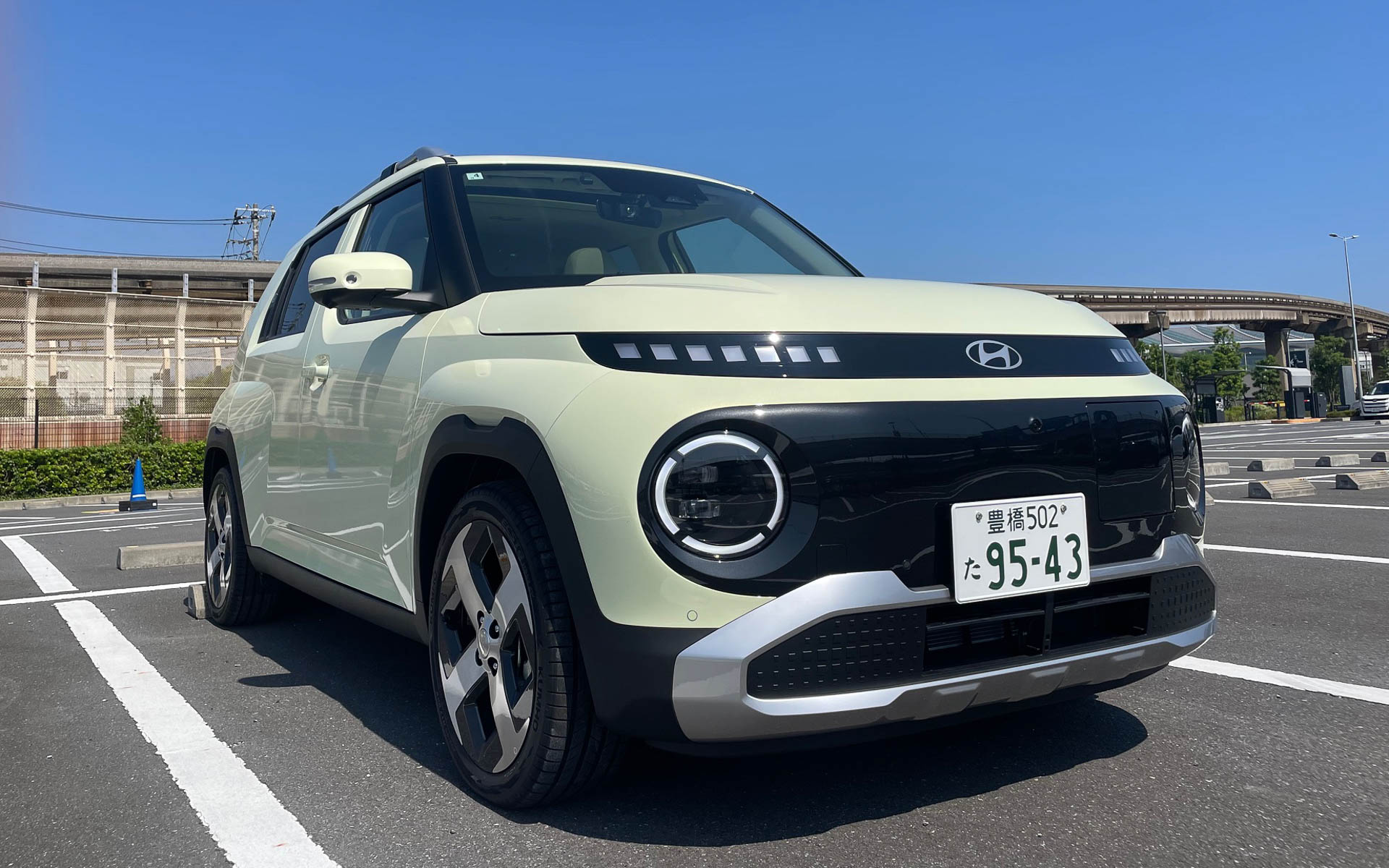 ヒョンデ・インスター。静粛性と乗り心地はAセグメントとして望外だった。軽くて航続距離もこのクラスとして十分。価格的にもBEVが身近に感じる