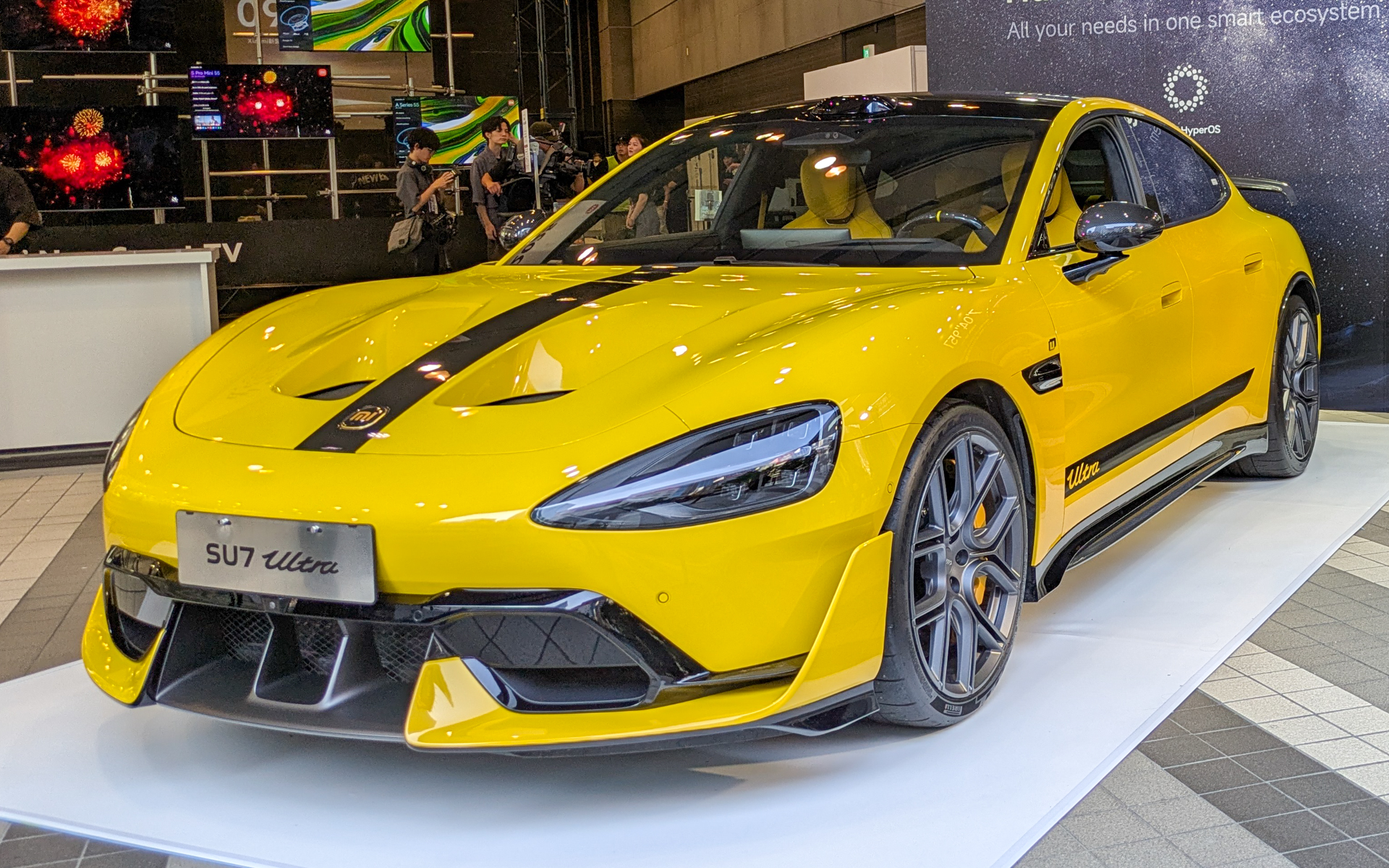 シャオミの高性能電動エグゼクティブカー「SU7 Ultra」