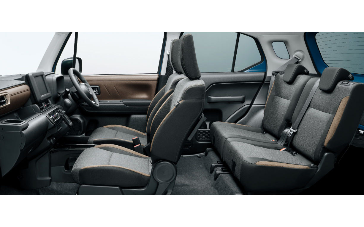 HYBRID MZのシート