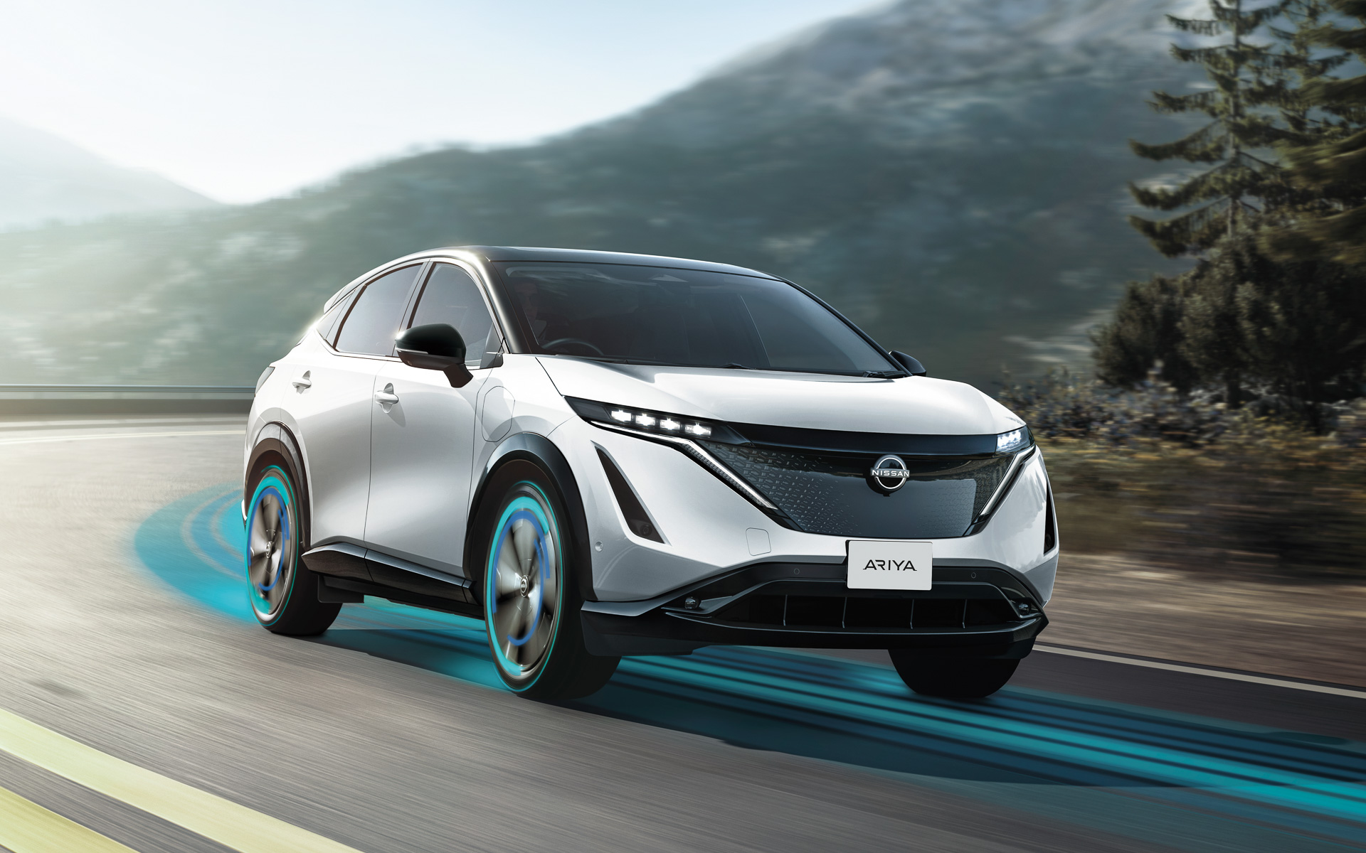 コーナーリング時にもe-4ORCEが滑らかで心地よいハンドリングを楽しめるようにする