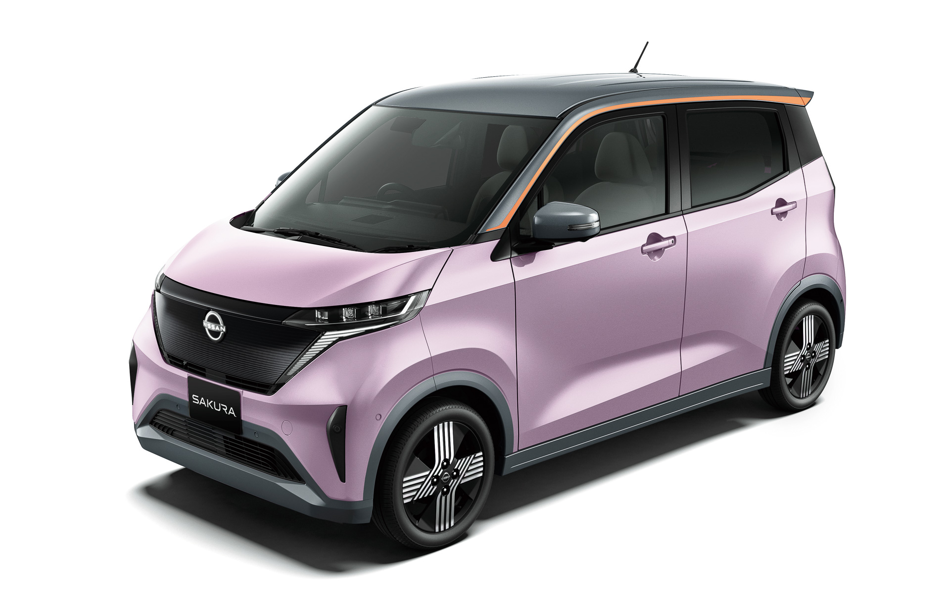 ボディカラーは2トーン9種類、モノトーン6種類の計15種類