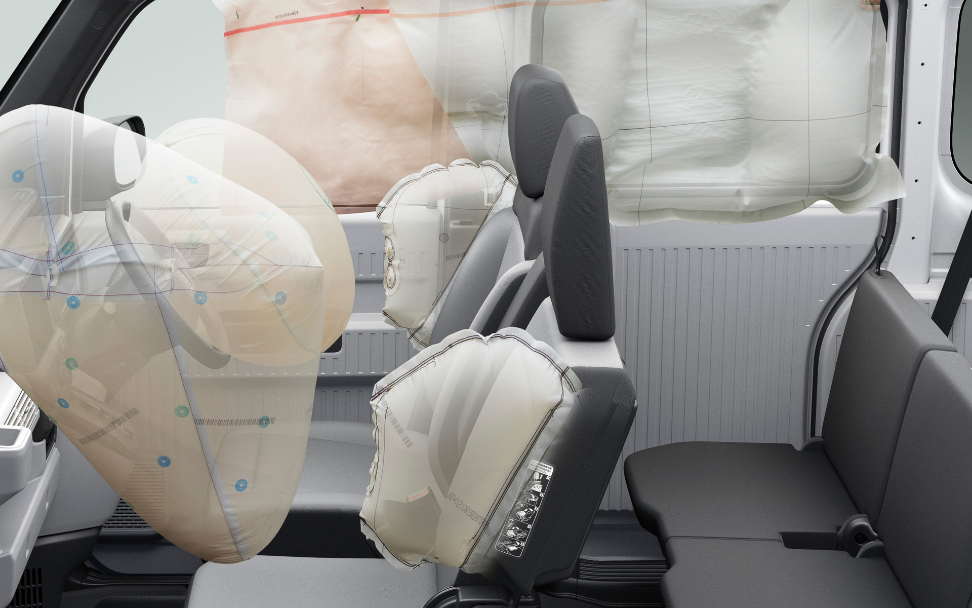 軽商用バンとして初めてサイドカーテンエアバッグシステムを搭載