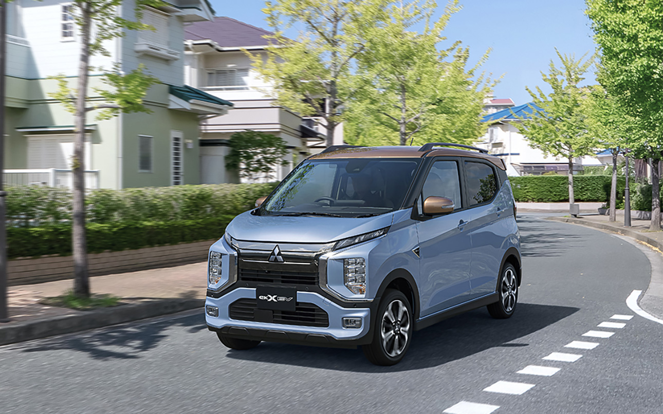 アクセルペダルだけで加減速をコントロールできる「イノベーティブペダル オペレーションモード」搭載