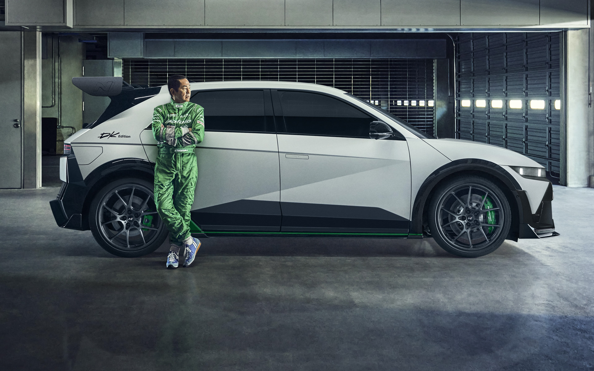 レーシングドライバー土屋圭市氏が監修した「IONIQ 5 N」専用パーツ「DK Edition」装着車両