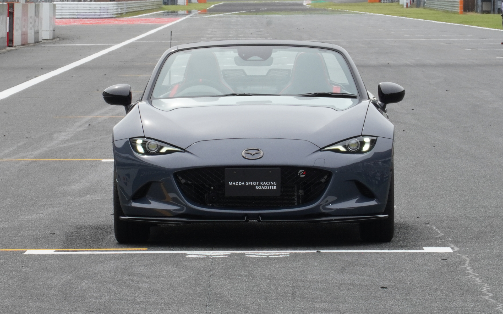 MAZDA SPIRIT RACING ROADSTER