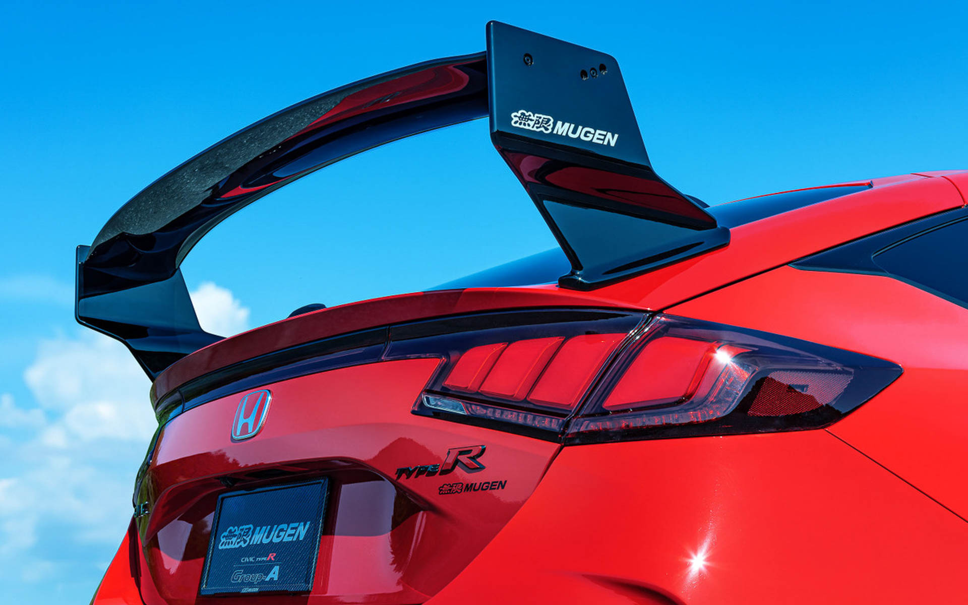 無限がシビックTYPE R（FL5）用リアウイングを発売した