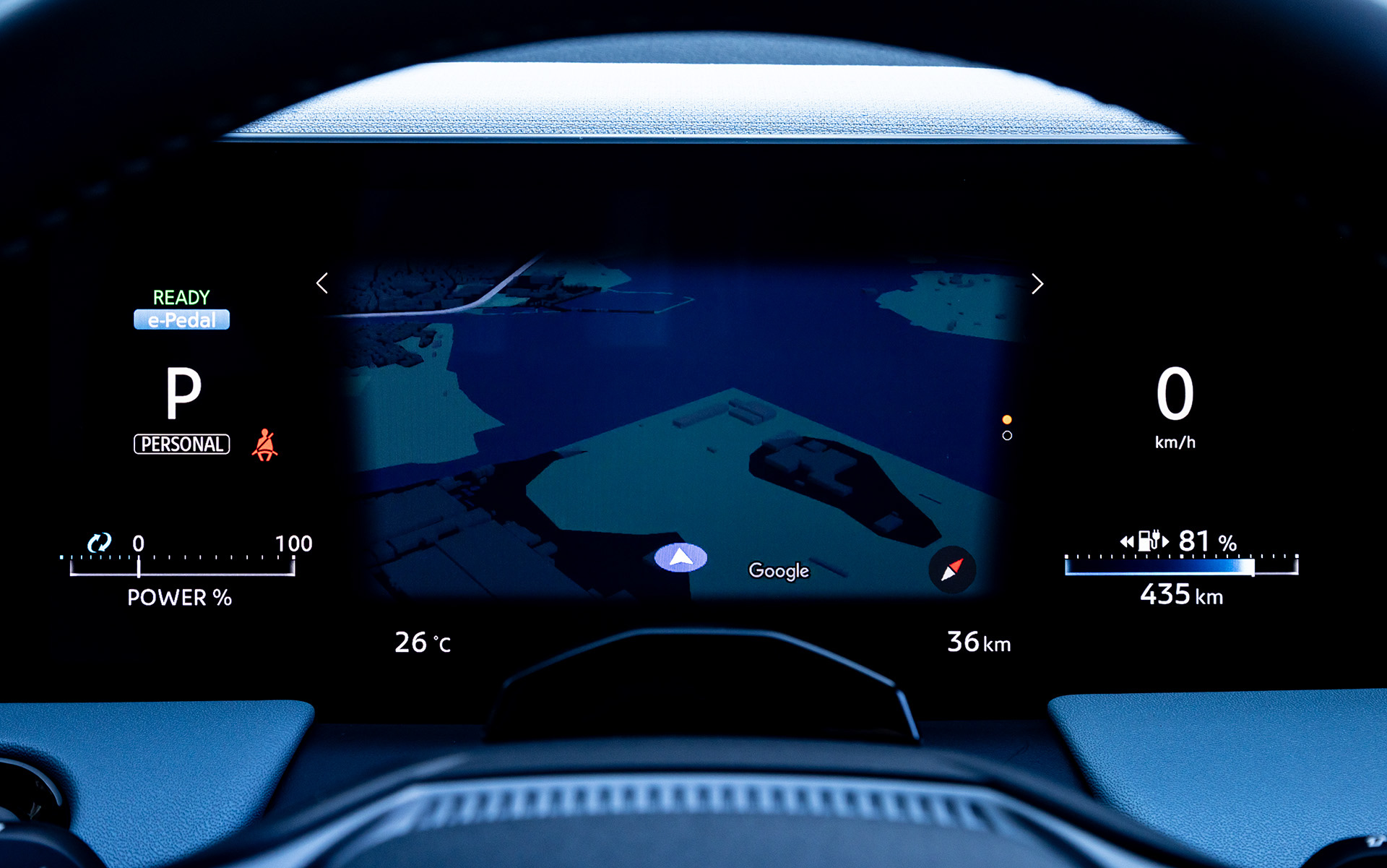 メーターは12.3インチの大型液晶を採用し各種表示の切り替えが可能