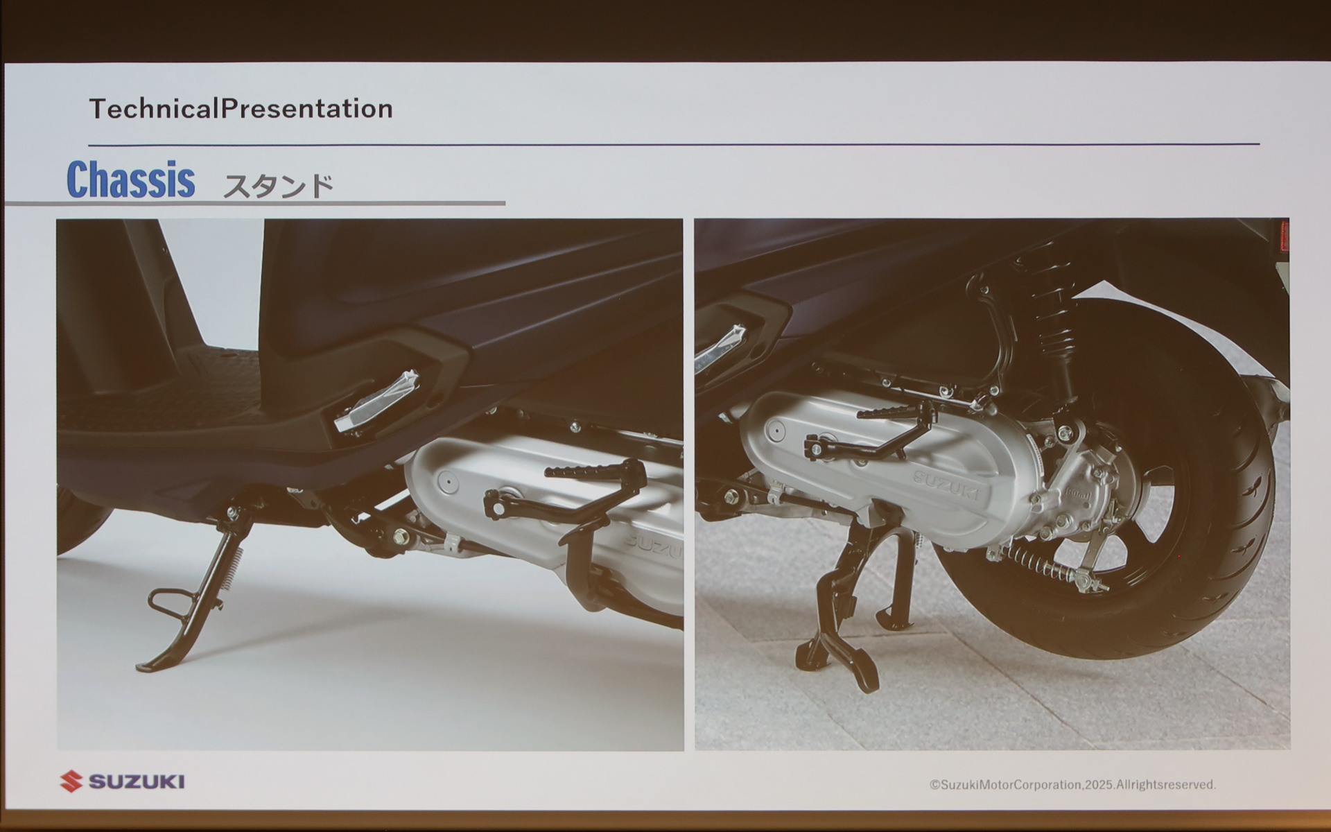 センタースタンドやリアキャリアを標準装備する