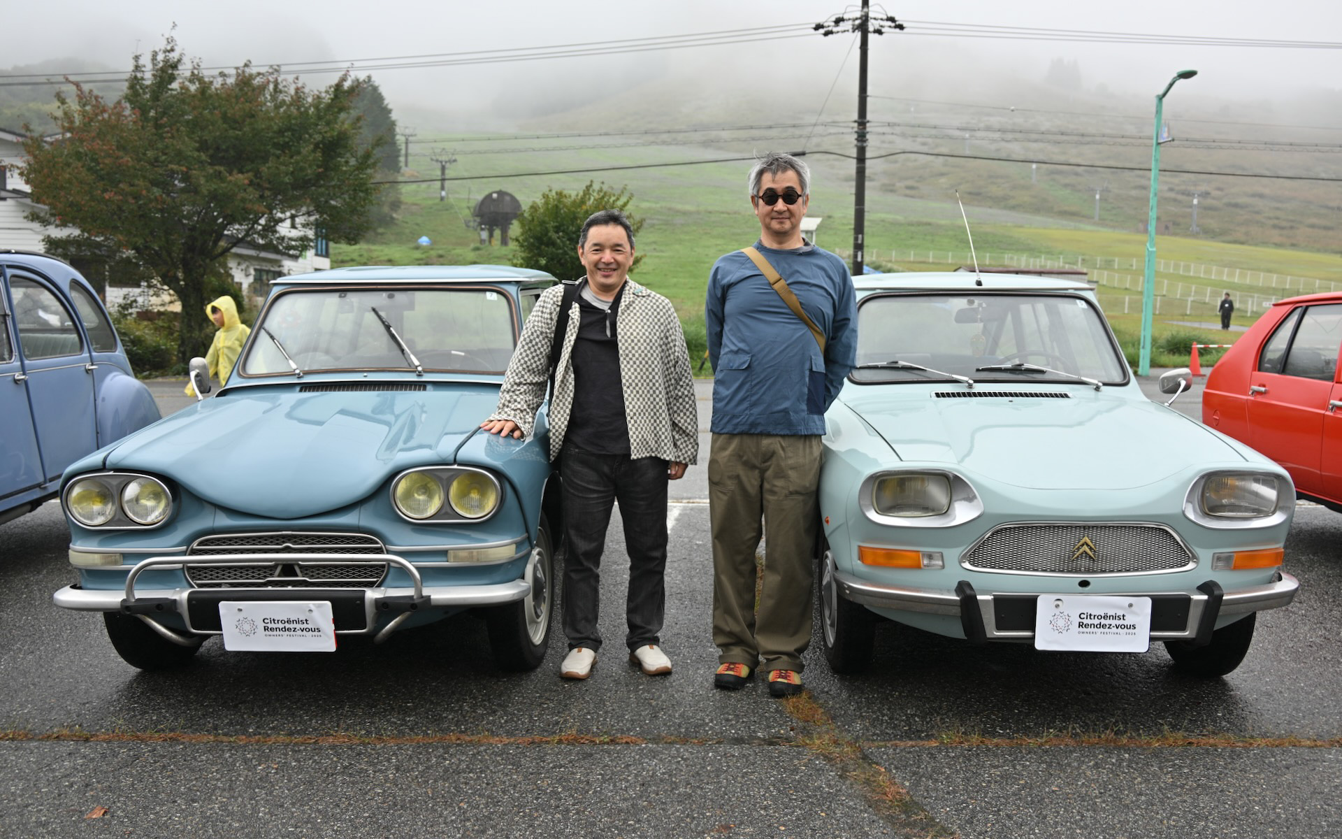 「ami 6」と「ami 8」のお友達コンビ。離れて住んでいてもシトロエンというだけでつながれる